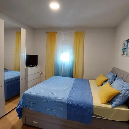Luna Apartment Baska Voda
