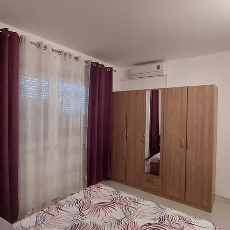 Apartment Luna Baska Voda