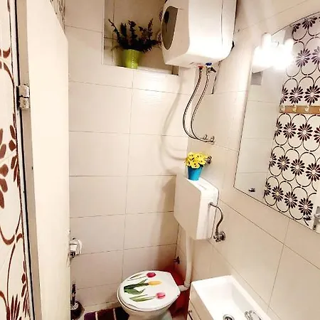 Luna Apartament *