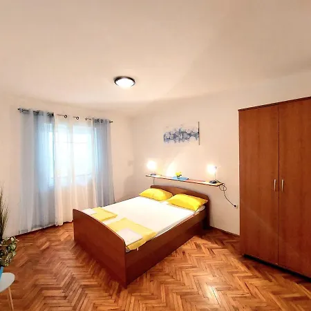 Apartment Luna